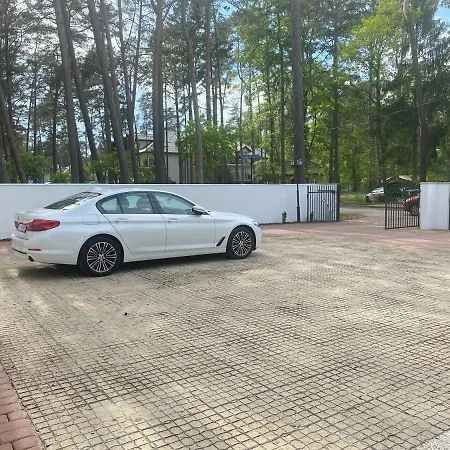 Mare Tarasy Garden Grill & Parking Inclusive 波别罗沃