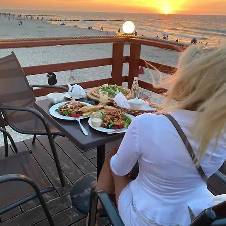 Mare Tarasy Garden Grill & Parking Inclusive Daire Pobierowo