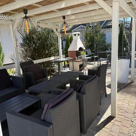 Mare Tarasy Garden Grill & Parking Inclusive 公寓 *